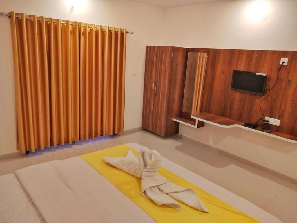Hotel Magic Mountain,Mahābaleshwar Екстериор снимка